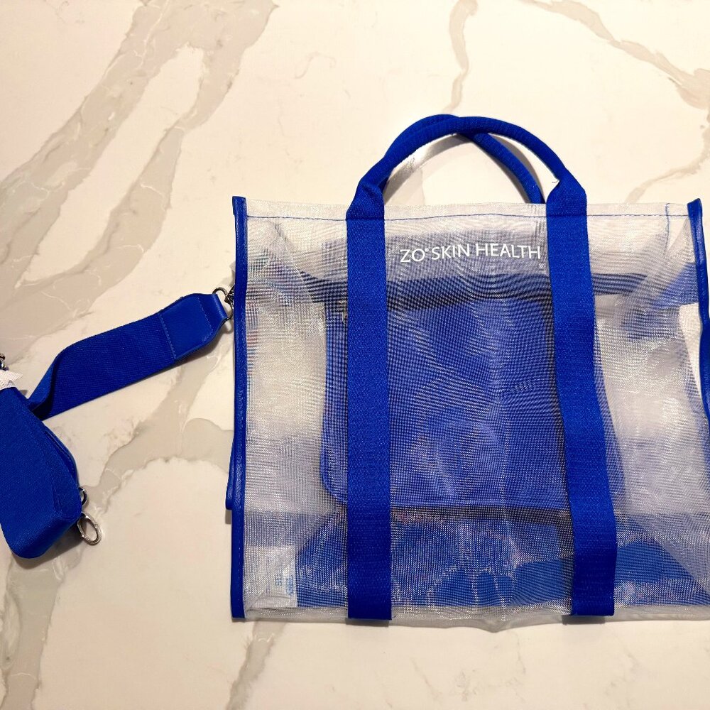 ✨CLOSET CLEAR OUT ✨🆕 NEW: ZO SKIN HEALTH - Beach bag